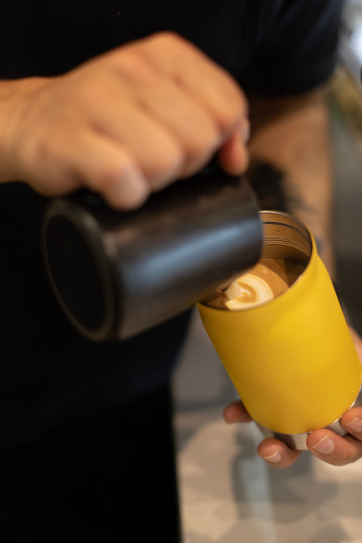 How To Naturally Remove Stains From Your Coffee Cup and Silicone Lid
